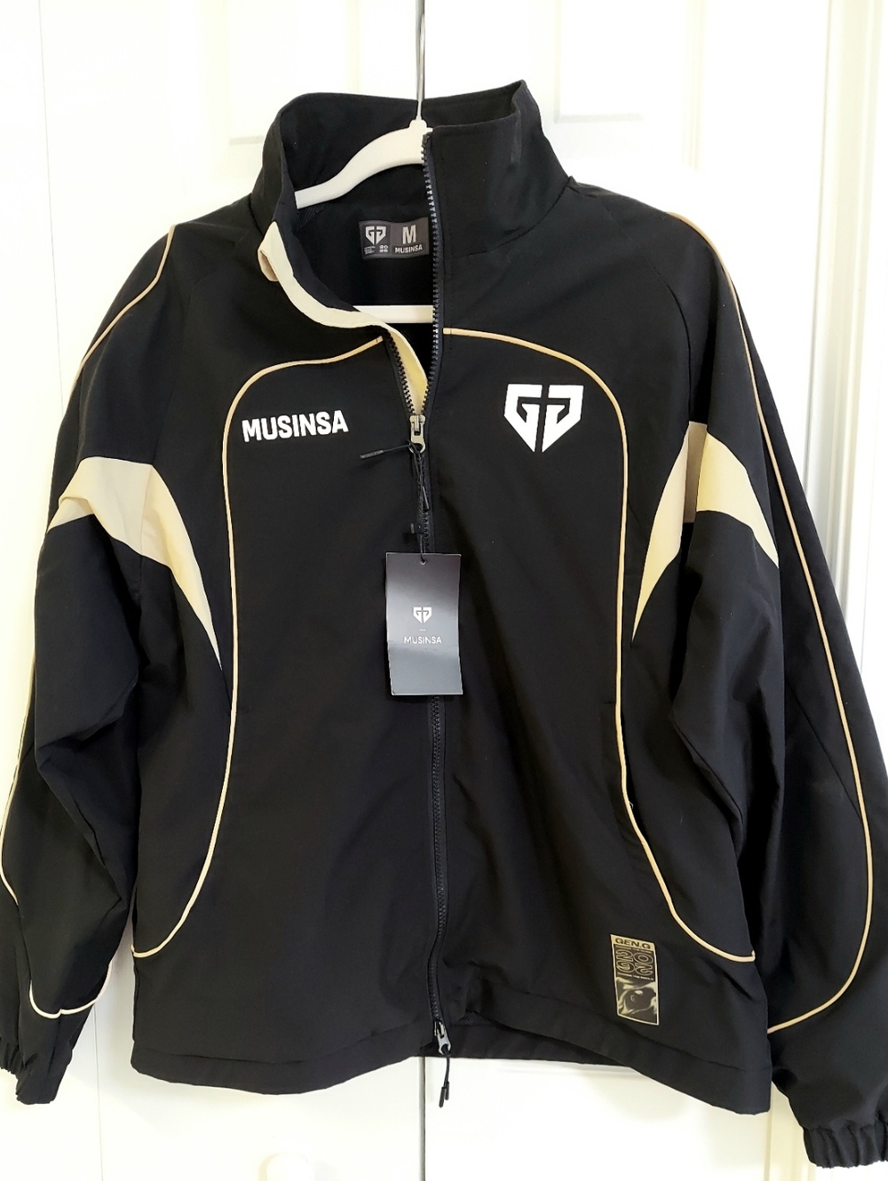 Musinsa Official Jacket, Size Medium, Black Tan Detail,‎ GenG 2026